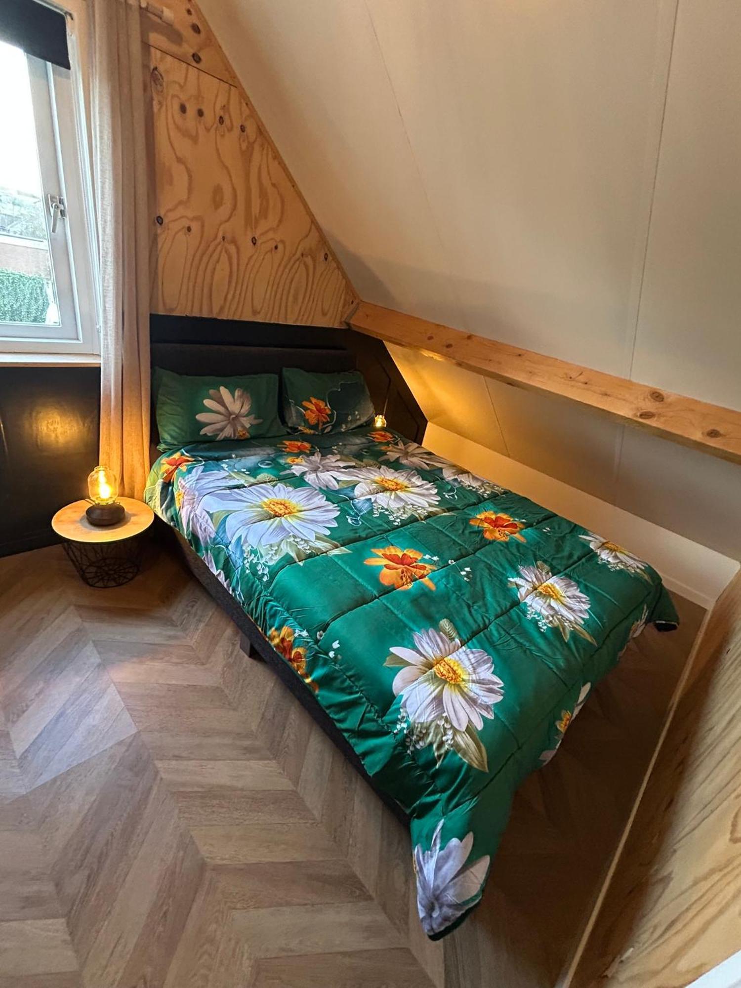 Tiny House Thuus Βίλα Sint Annaland Εξωτερικό φωτογραφία