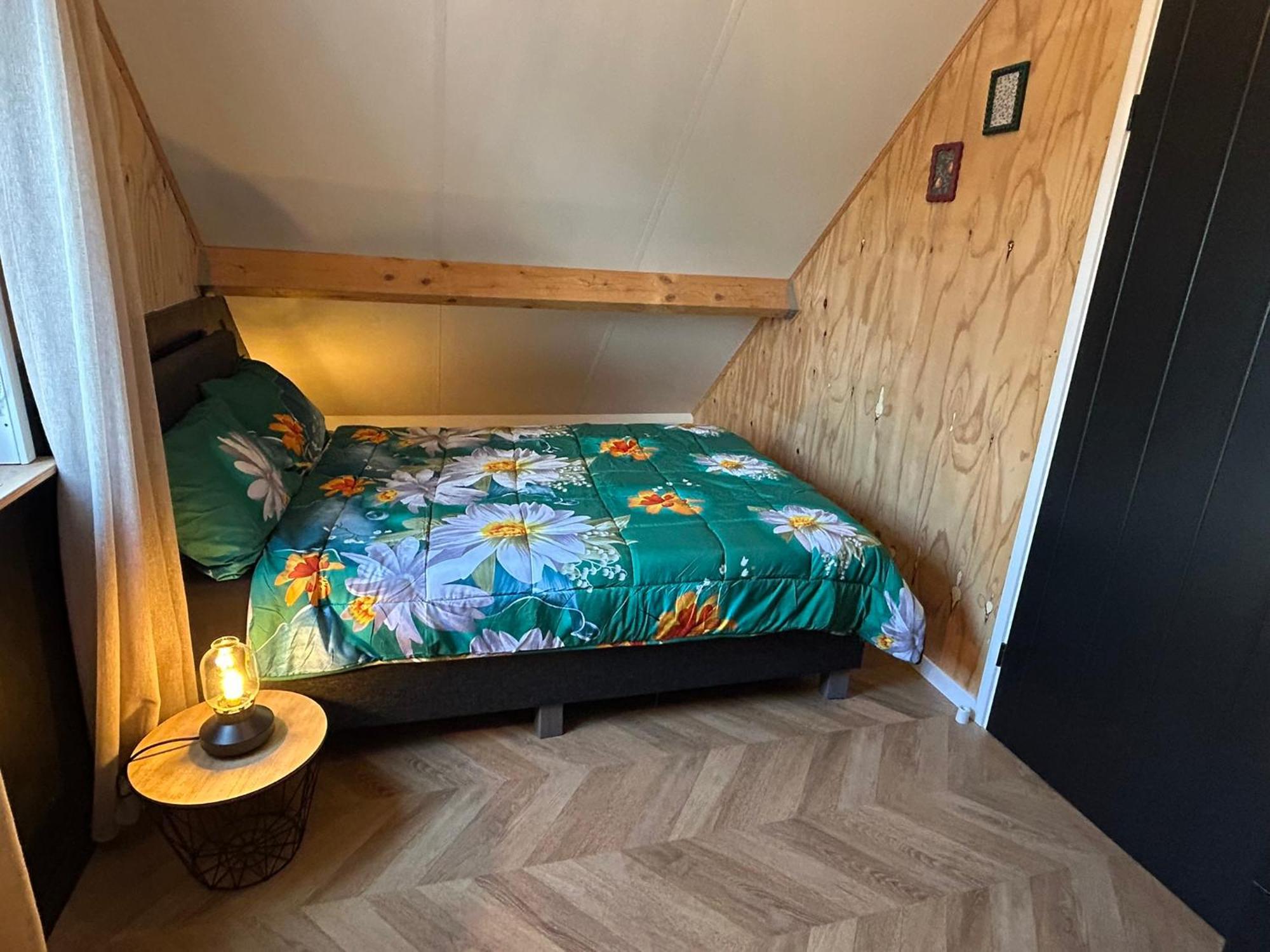 Tiny House Thuus Βίλα Sint Annaland Εξωτερικό φωτογραφία